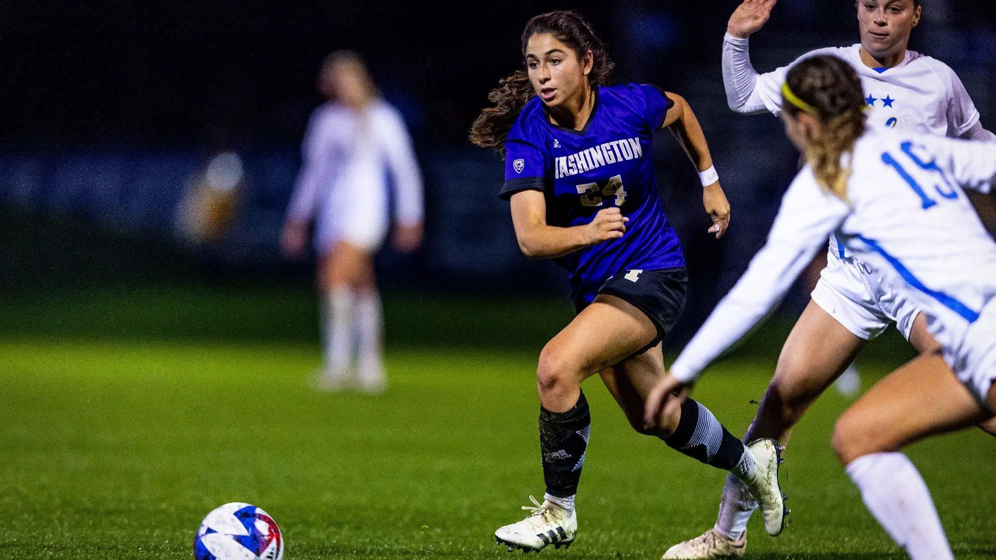 则更像是一 则更像是一